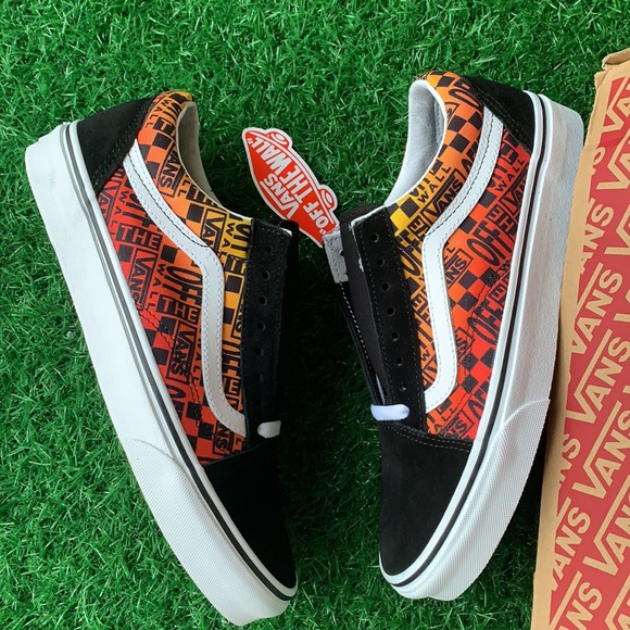 VANS OLD SKOOL LOGO FLAME Black/True White men’s - Picture 15 of 16